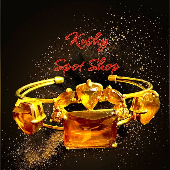 Vintage SIGNED MONETβ¨β₯οΈπ€πβ¨ Faux Smoky Quartz Cuff Bangle πβ₯οΈπ€β¨ 6-7.5 sz - Picture 1 of 2